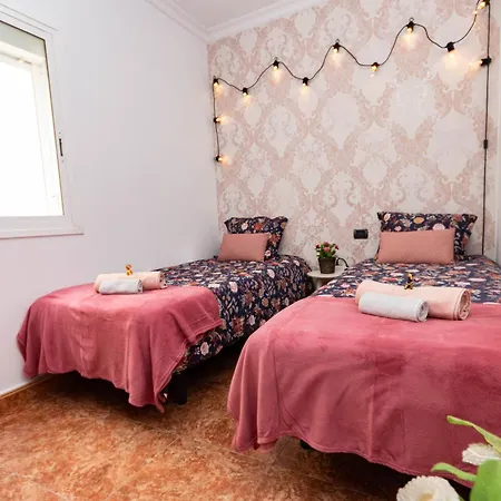 Happy Waves Апартаменты