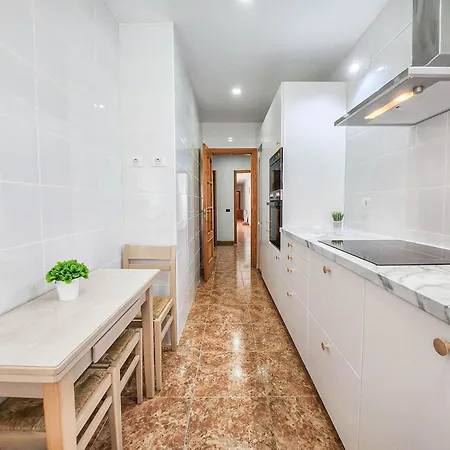 Happy Waves Апартаменты