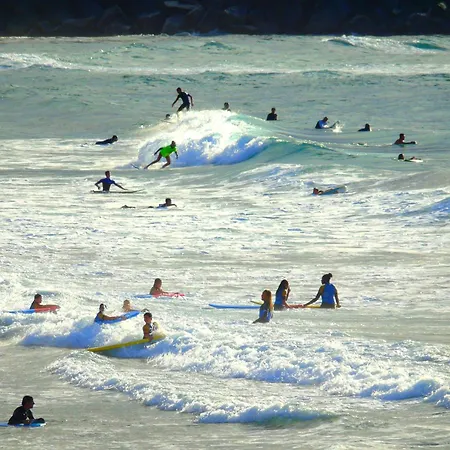 Happy Waves *