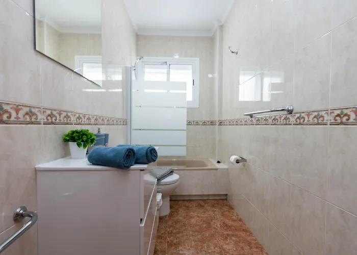 Happy Waves Las Palmas de Gran Canaria