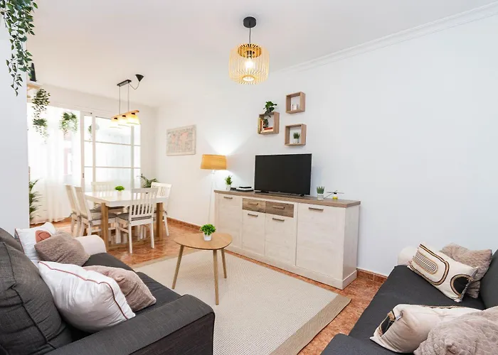 Happy Waves Apartment *